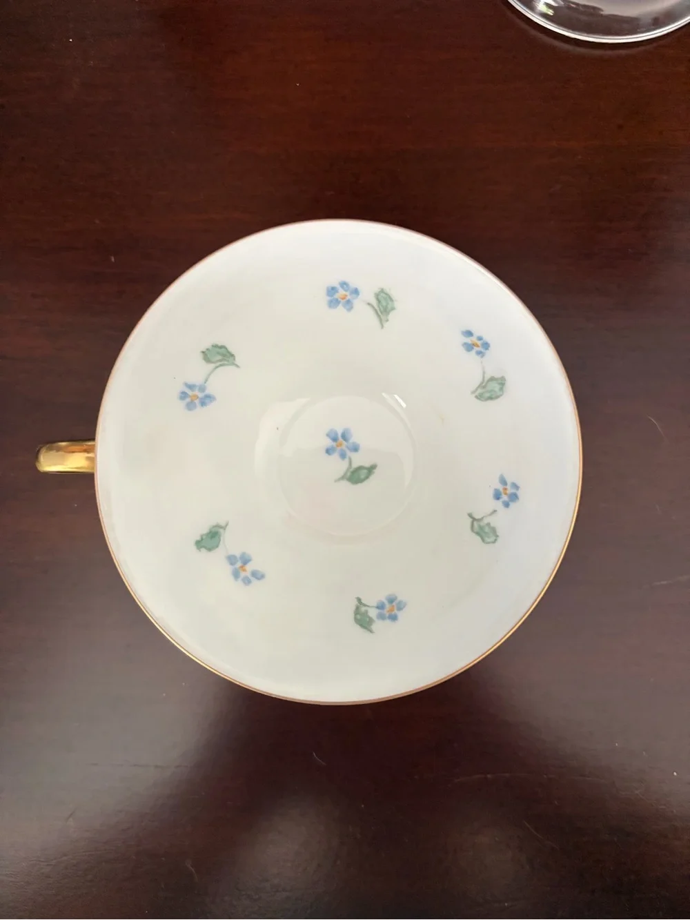 Fine Porcelain Blue Floral Gold-Trim Teacup and Saucers